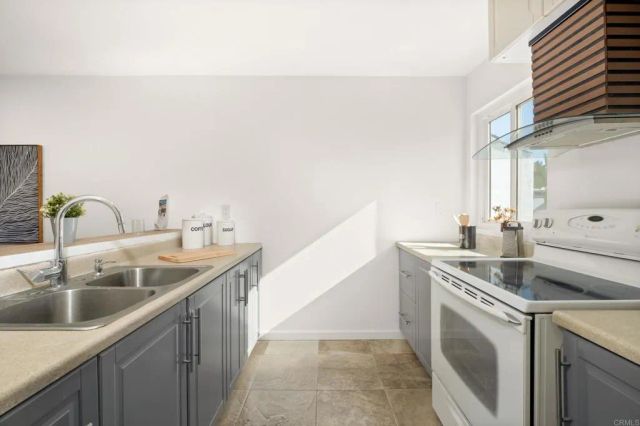 4107 Mount Alifan Place E, San Diego, CA 92111