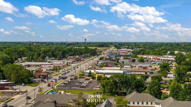 518 Merrillville Road, Crown Point, IN 46307