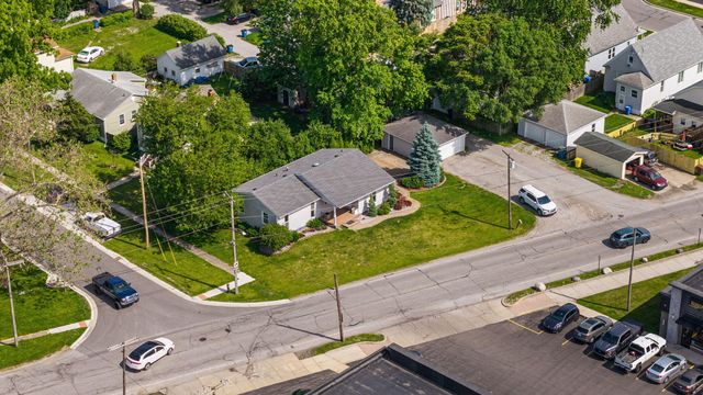 518 Merrillville Road, Crown Point, IN 46307