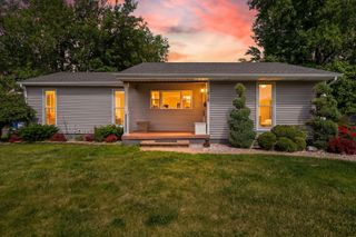 518 Merrillville Road, Crown Point, IN 46307
