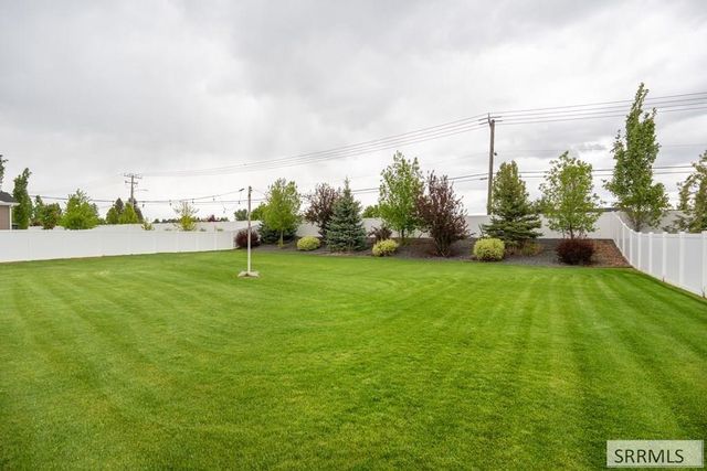 5147 Adobe Drive, Idaho Falls, ID 83404
