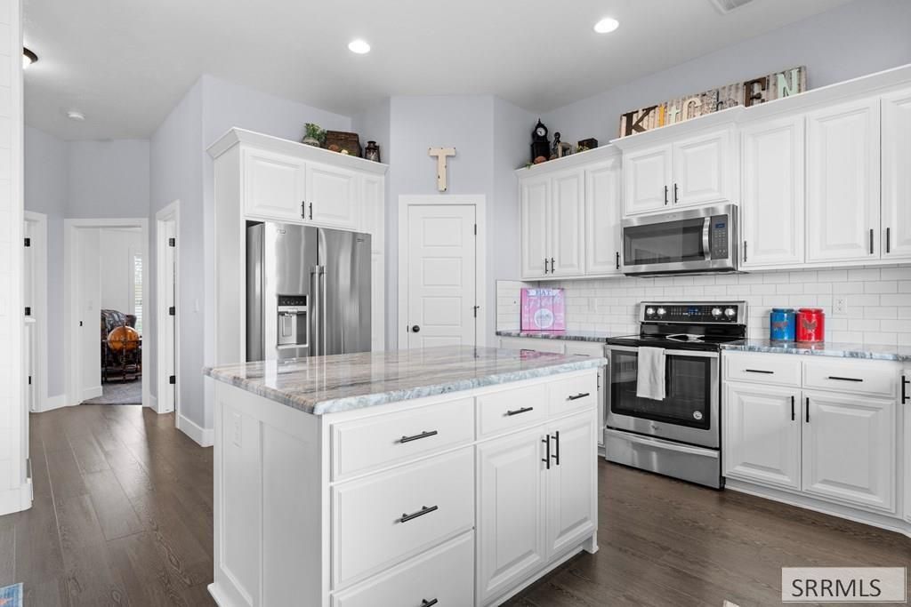 Image 13 of property listing at 5147 Adobe Drive, Idaho Falls, ID 83404