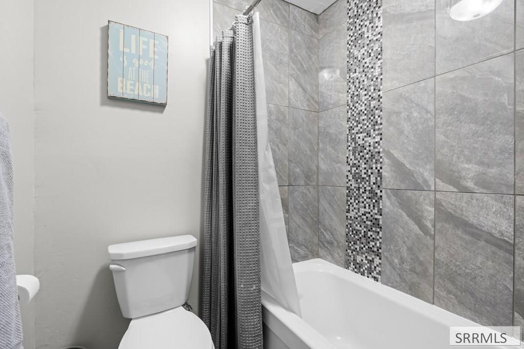 Image 29 of property listing at 5147 Adobe Drive, Idaho Falls, ID 83404