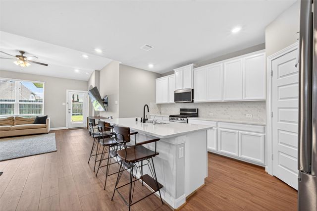 24930 Jessamine Meadow Trail, Richmond, TX 77406