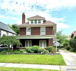 650 Orchard Parkway, Niagara Falls, NY 14301