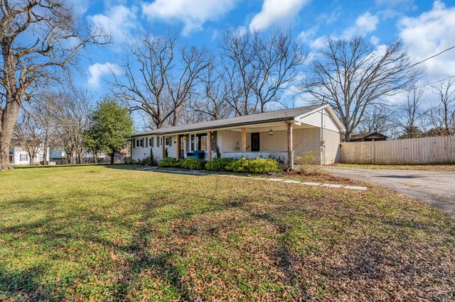 1508 Turnpike Road, Summertown, TN 38483