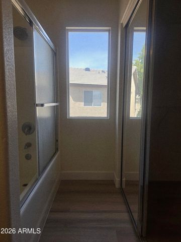 1442 E Mobile Lane Lane E, Phoenix, AZ 85040