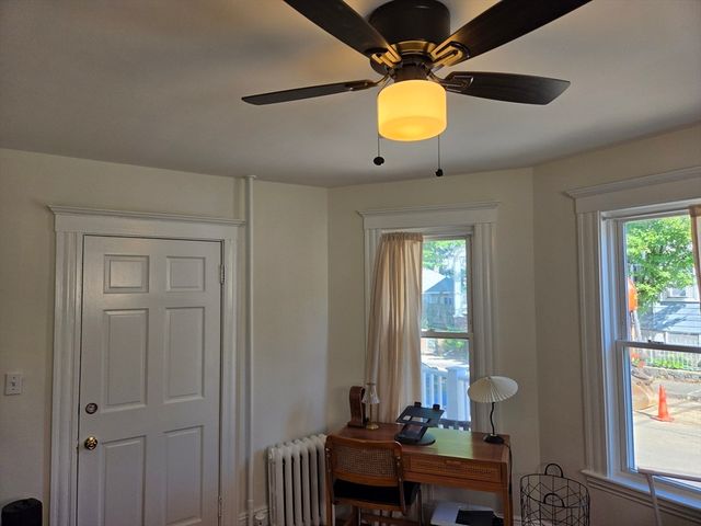 11 Prescott St 1, Salem, MA 01970