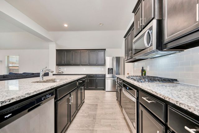 6149 Cobbetts Pond Lane, Fort Worth, TX 76179