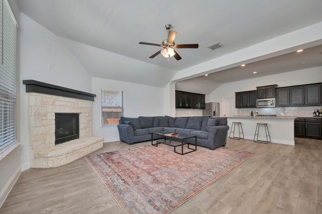 6149 Cobbetts Pond Lane, Fort Worth, TX 76179