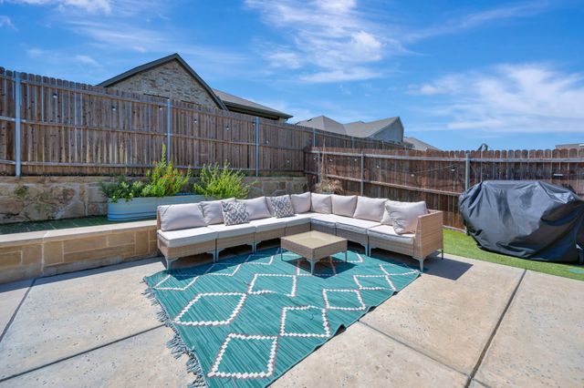 6149 Cobbetts Pond Lane, Fort Worth, TX 76179