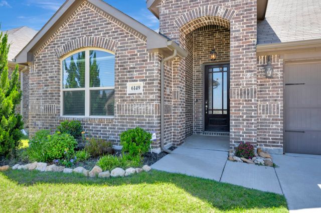 6149 Cobbetts Pond Lane, Fort Worth, TX 76179
