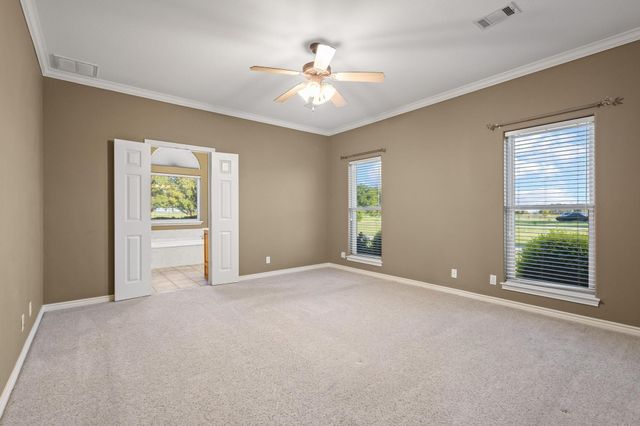 5025 Old Town Road, Whitesboro, TX 76273