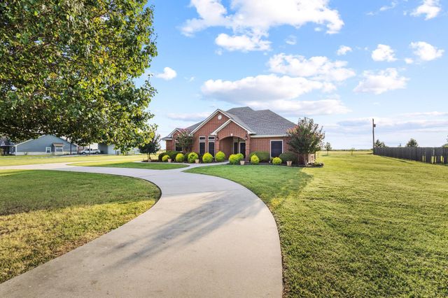 5025 Old Town Road, Whitesboro, TX 76273