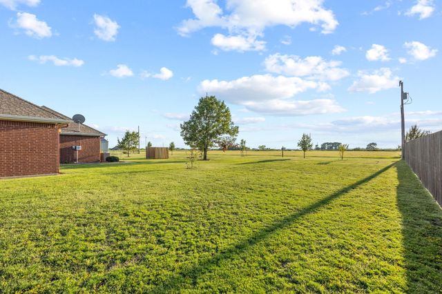 5025 Old Town Road, Whitesboro, TX 76273