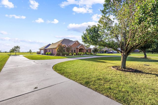 5025 Old Town Road, Whitesboro, TX 76273