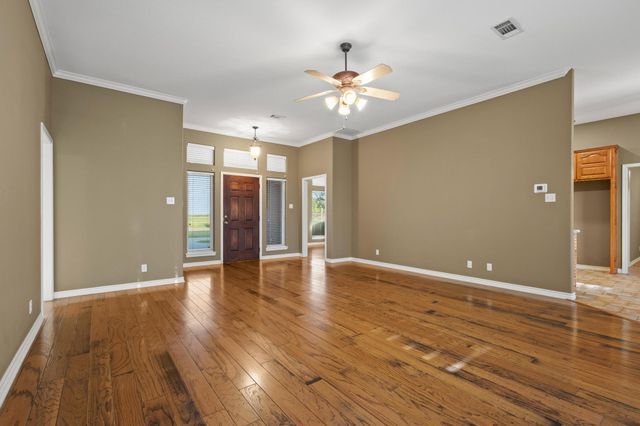 5025 Old Town Road, Whitesboro, TX 76273