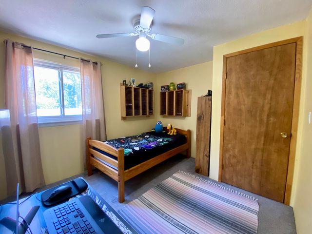 9070 Walnut Drive, Whitmore Lake, MI 48189