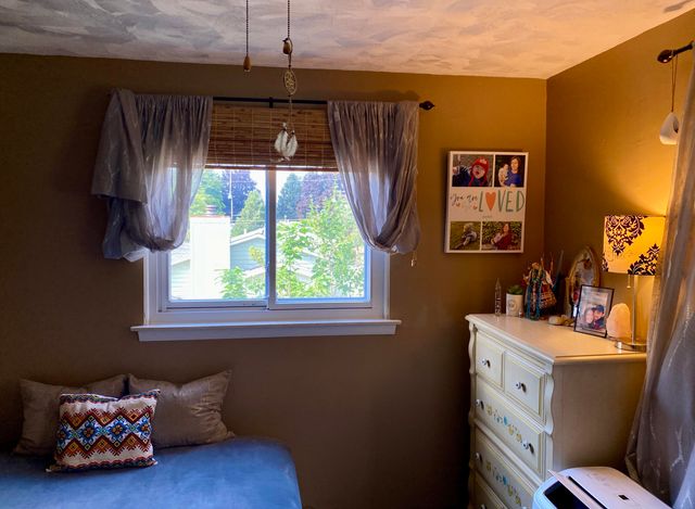 9070 Walnut Drive, Whitmore Lake, MI 48189