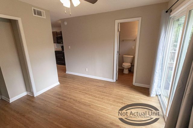 105 N GARTH AVE 29, Columbia, MO 65203