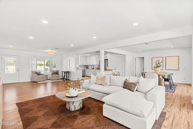 4724 N 36TH Street, Phoenix, AZ 85018