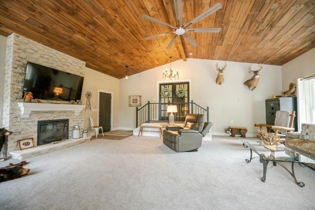 2126 N Emmertsen ROAD, Mount Pleasant, WI 53406