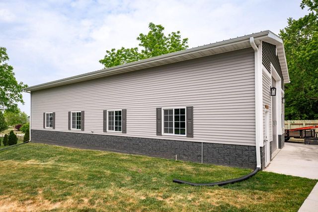 2126 N Emmertsen ROAD, Mount Pleasant, WI 53406