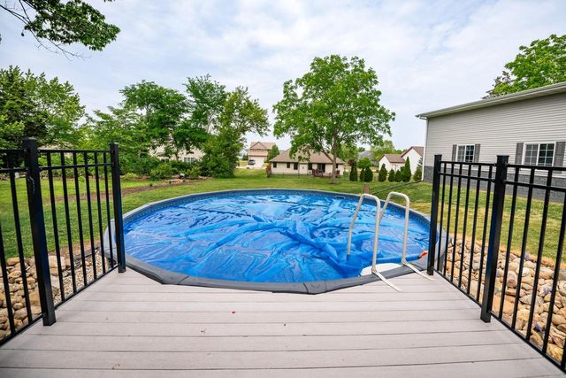 2126 N Emmertsen ROAD, Mount Pleasant, WI 53406
