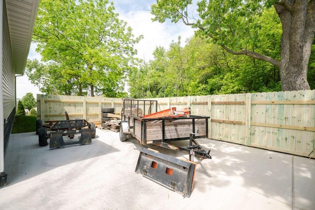 2126 N Emmertsen ROAD, Mount Pleasant, WI 53406