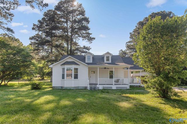 1123 Larry Street, Glencoe, AL 35905