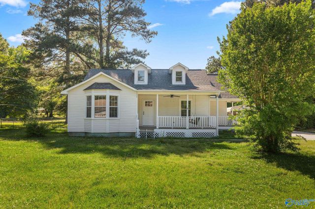 1123 Larry Street, Glencoe, AL 35905