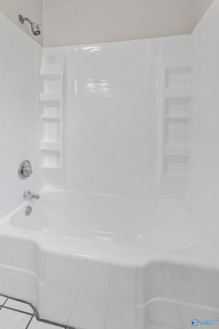 1123 Larry Street, Glencoe, AL 35905
