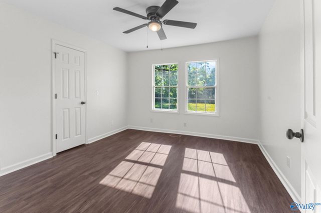 1123 Larry Street, Glencoe, AL 35905