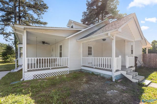 1123 Larry Street, Glencoe, AL 35905