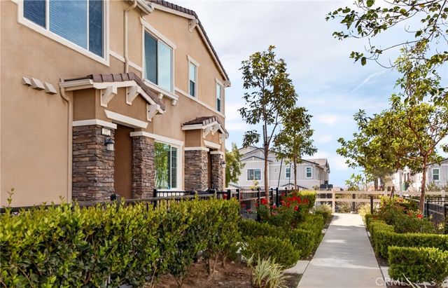 16502 Casa Grande Avenue 356, Fontana, CA 92336