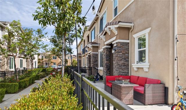 16502 Casa Grande Avenue 356, Fontana, CA 92336