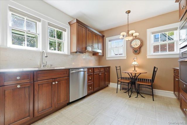159-02 28th Avenue, Flushing, NY 11358