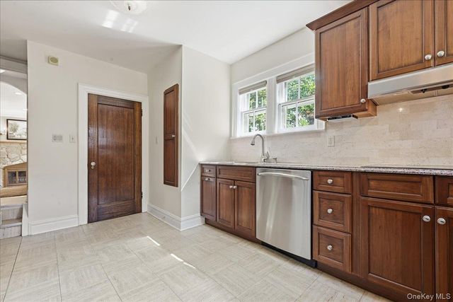 159-02 28th Avenue, Flushing, NY 11358