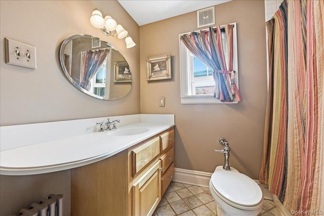 159-02 28th Avenue, Flushing, NY 11358