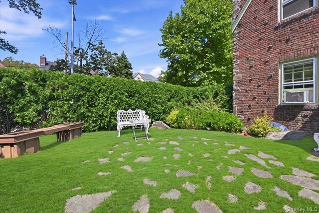 159-02 28th Avenue, Flushing, NY 11358