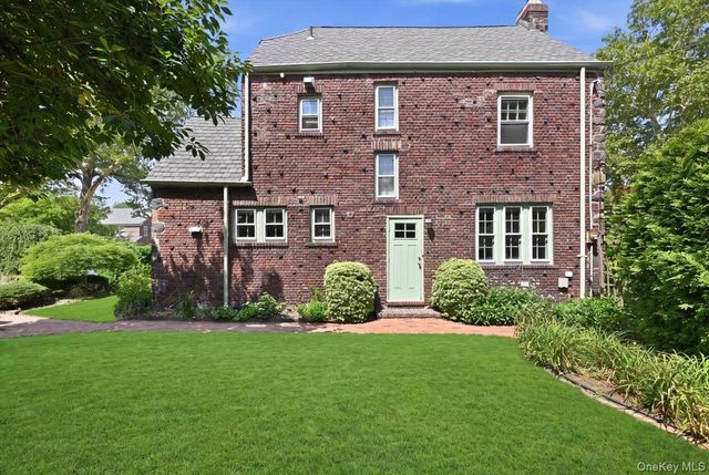 159-02 28th Avenue, Flushing, NY 11358