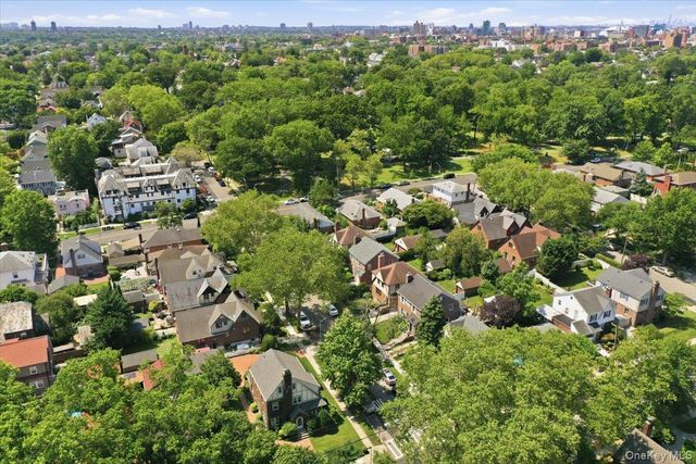 159-02 28th Avenue, Flushing, NY 11358