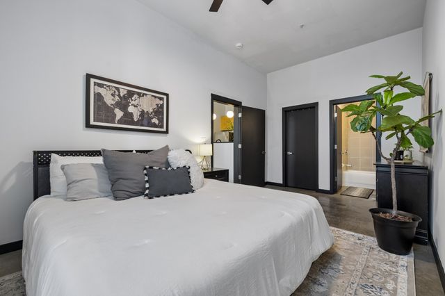 926 Woodland St Unit 105, Nashville, TN 37206