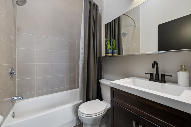926 Woodland St Unit 105, Nashville, TN 37206