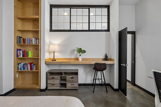 926 Woodland St Unit 105, Nashville, TN 37206