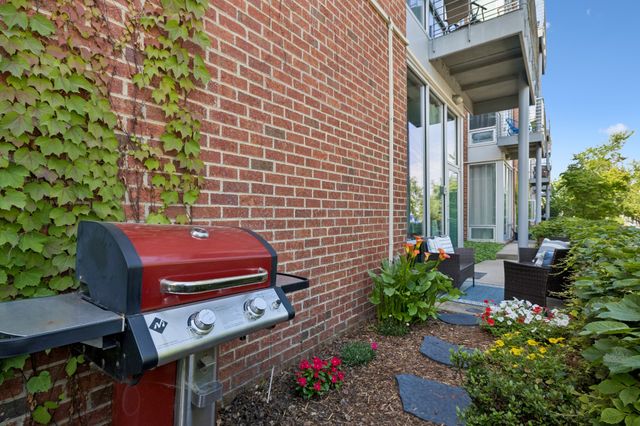 926 Woodland St Unit 105, Nashville, TN 37206