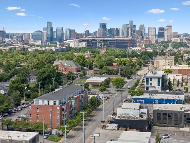 926 Woodland St Unit 105, Nashville, TN 37206