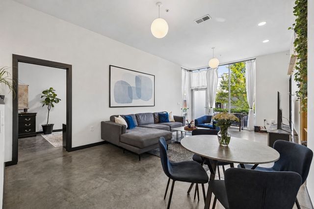 926 Woodland St Unit 105, Nashville, TN 37206