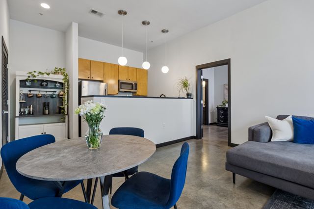 926 Woodland St Unit 105, Nashville, TN 37206