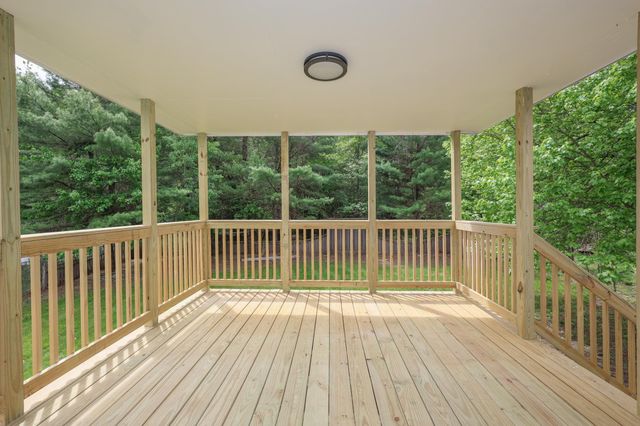 10 Eldorado Circle, Nashua, NH 03062